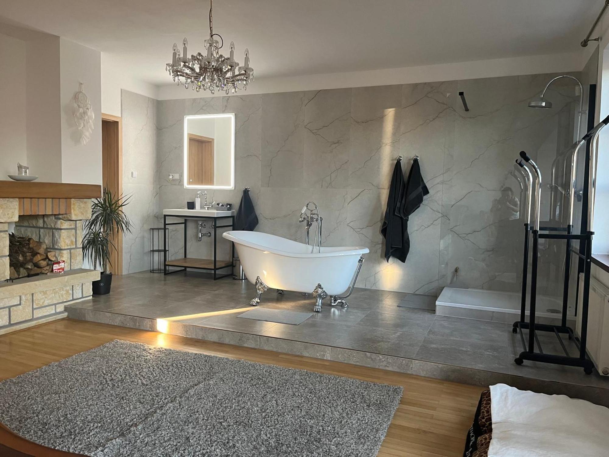 Dogs Resort And Spa Horni Bezdekov エクステリア 写真